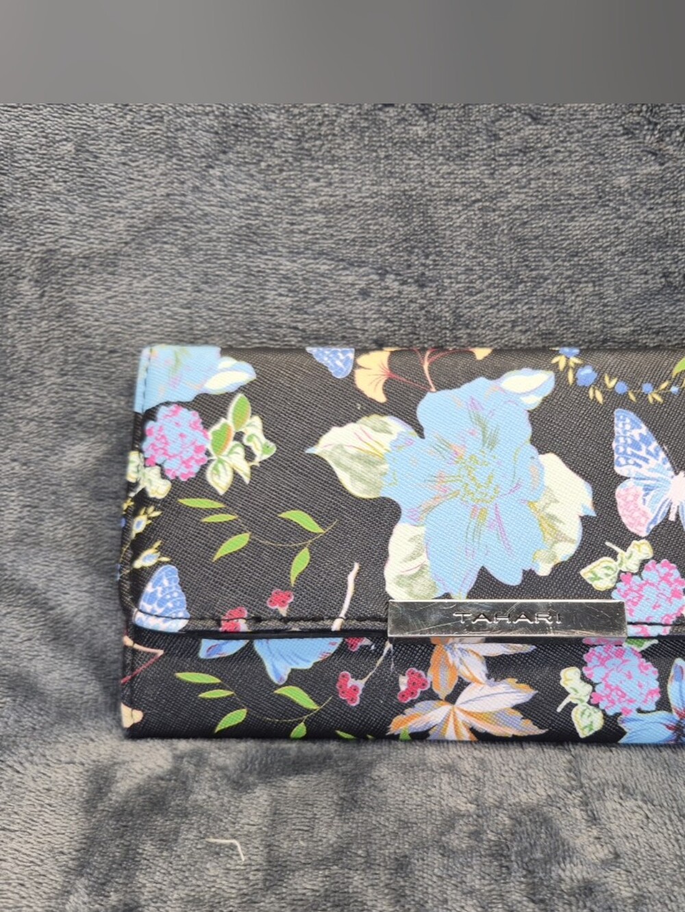 Womens Tahari Butterfly Floral Trifold Wallet Sleek Silver Logo In Multicolor